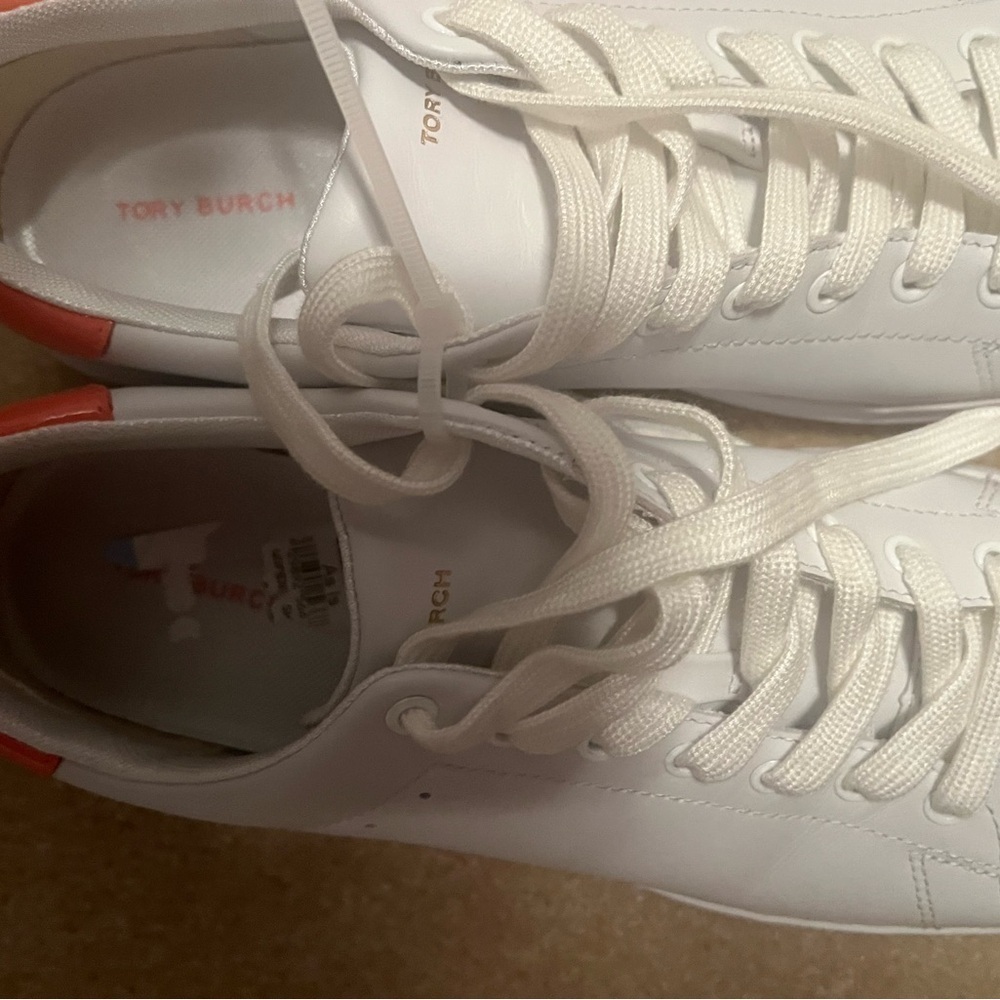 ✨NEW✨TORY BURCH HOWELL COURT SNEAKER - Picture 2 of 4